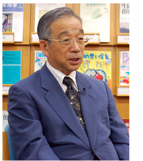 吉川 測雄 幼児教育学科長