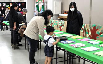 卒業研究発表会／東大阪大学短期大学部幼児教育学科