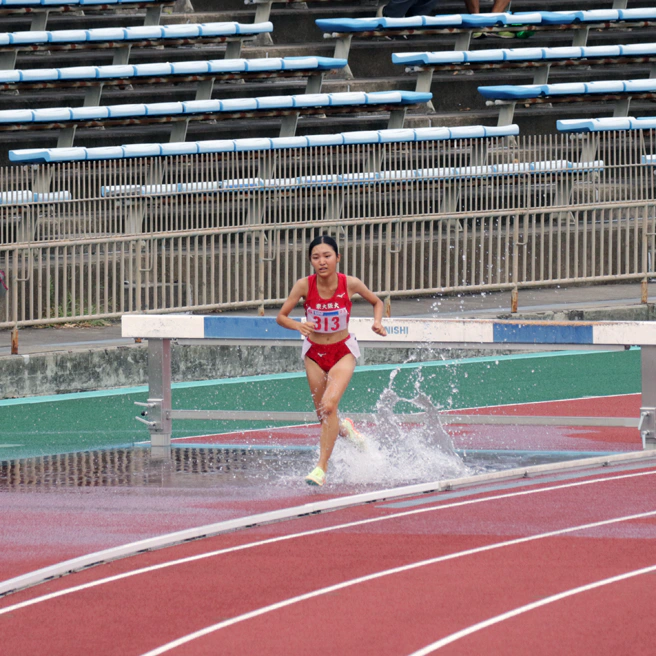 石野帆奈さん 3000ｍ障害