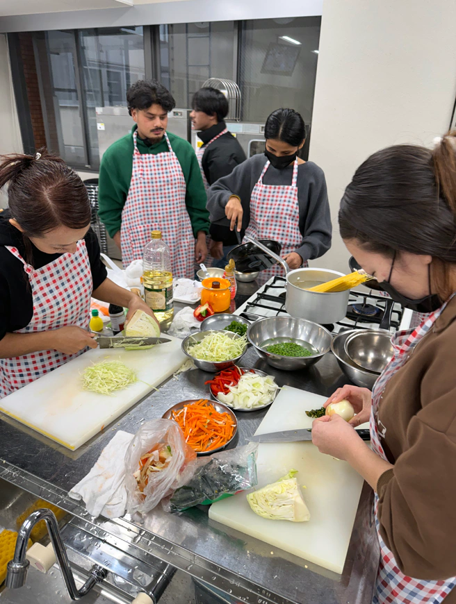 12月21日（日）第7回 東大阪大学国際交流料理大会